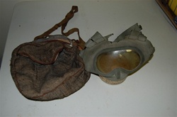 Japanese Air Defense Model B (Type 17th Year) Gas Mask and Filter